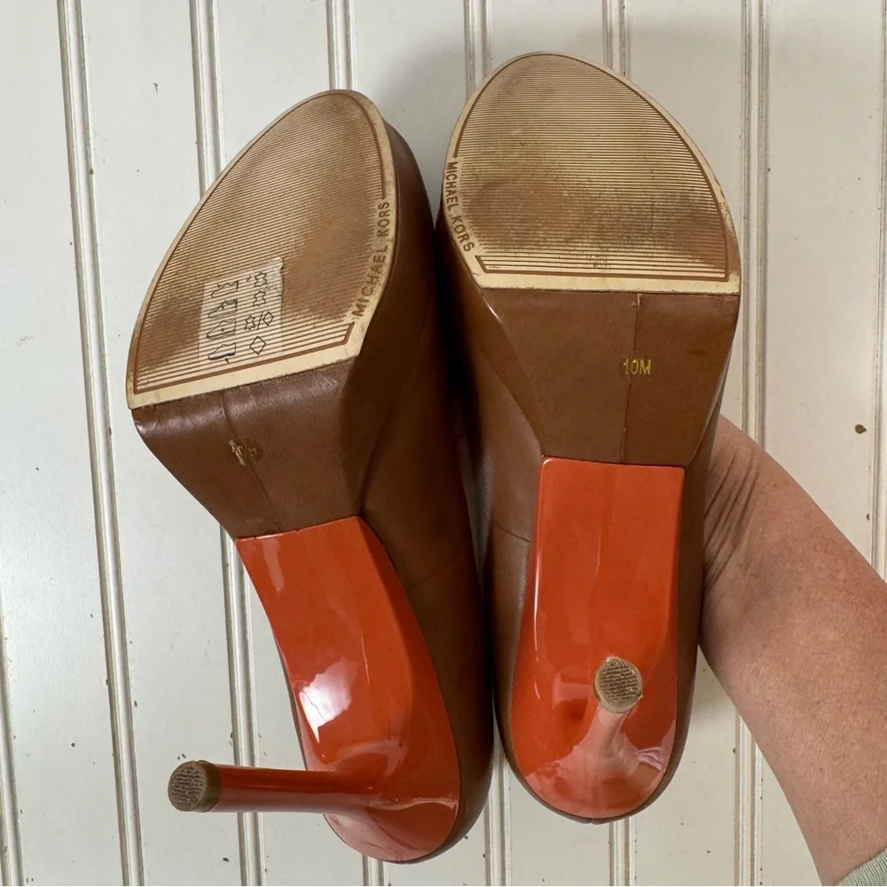 Michael Kors Rochelle Pump‎ Women's Size 10M Barley Brown Leather Heels Shoes